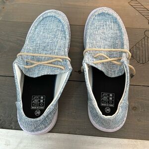 SHEIN shoes never worn outside